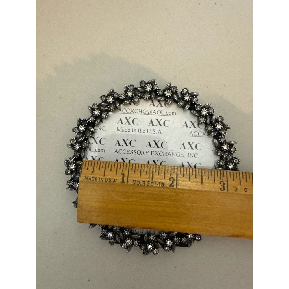 AXC Accessory Exchange Inc Round Floral Rhinestone Picture Frame Silver Tone 3in